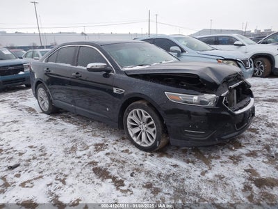 FORD TAURUS 2019