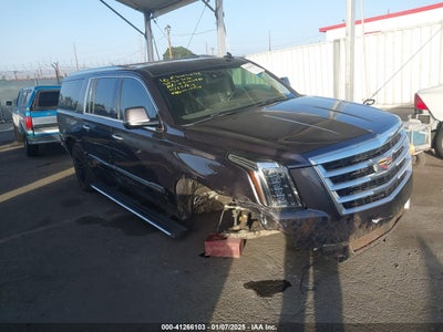 CADILLAC ESCALADE ESV 2016