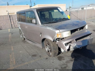 SCION XB 2005