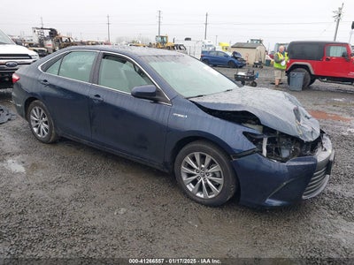 TOYOTA CAMRY HYBRID 2015