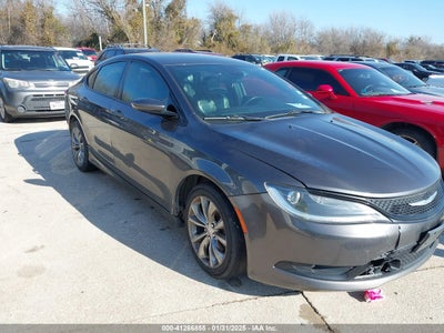 CHRYSLER 200 2015