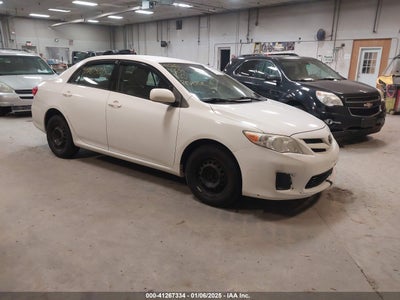 TOYOTA COROLLA 2011