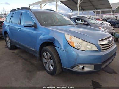 SUBARU OUTBACK 2011