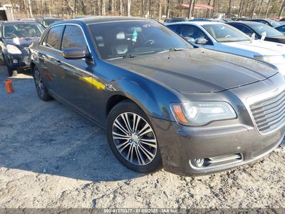 CHRYSLER 300 2013