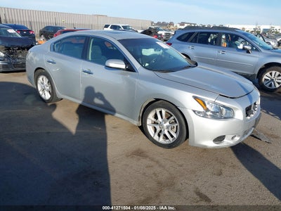 NISSAN MAXIMA 2014