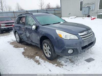 SUBARU OUTBACK 2014