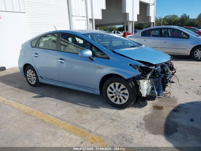 TOYOTA PRIUS PLUG-IN 2012