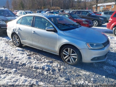 VOLKSWAGEN JETTA 2012