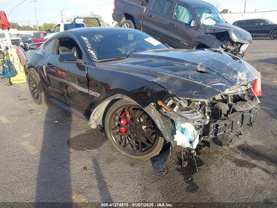 FORD MUSTANG 2019