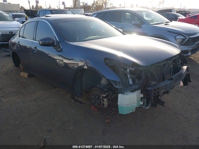 INFINITI G37 2011