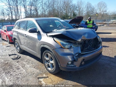 TOYOTA HIGHLANDER 2015