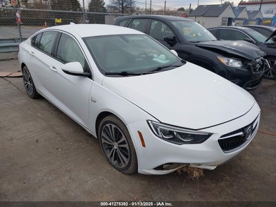 BUICK REGAL SPORTBACK 2019
