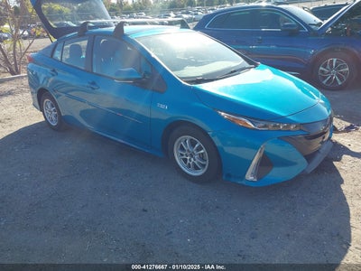TOYOTA PRIUS PRIME 2022