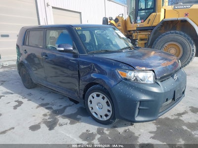 SCION XB 2011