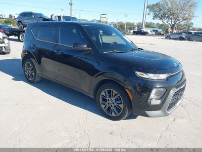 KIA SOUL 2021
