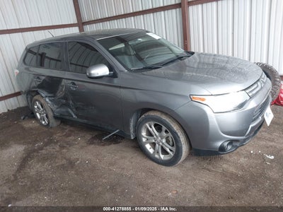 MITSUBISHI OUTLANDER 2014