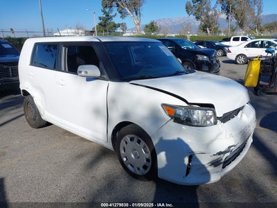 SCION XB 2015
