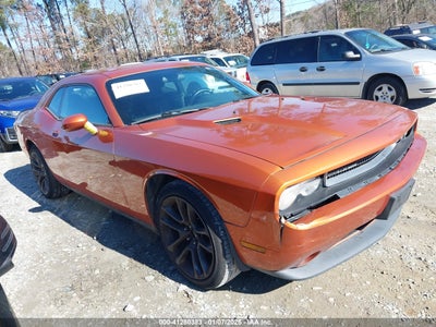 DODGE CHALLENGER 2011