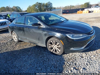 CHRYSLER 200 2015