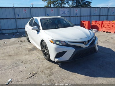 TOYOTA CAMRY 2018