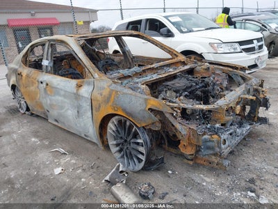 TOYOTA CAMRY 2022