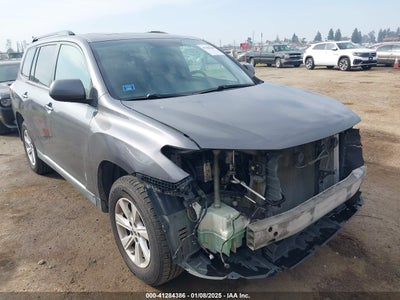 TOYOTA HIGHLANDER 2012