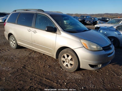 TOYOTA SIENNA 2005