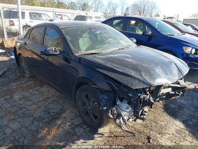 HYUNDAI ELANTRA 2022