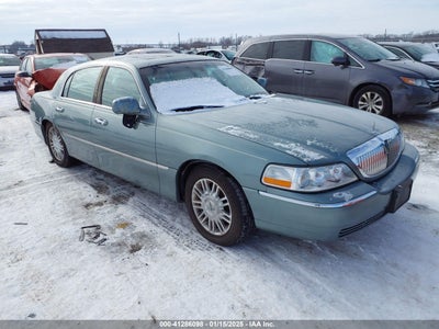 LINCOLN TOWN CAR 2006