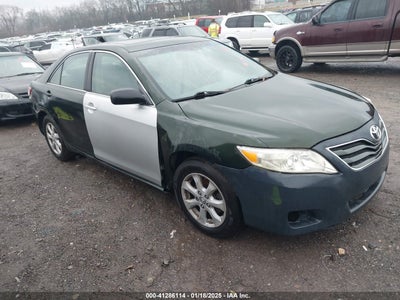 TOYOTA CAMRY 2010