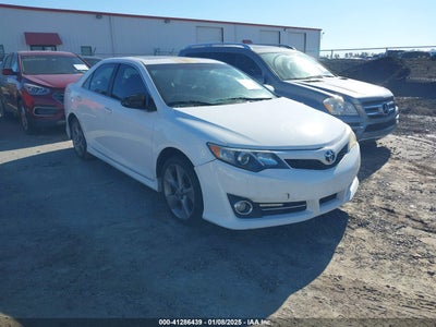TOYOTA CAMRY 2014