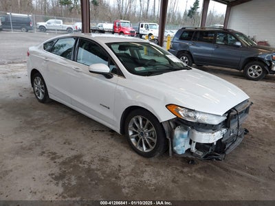 FORD FUSION HYBRID 2017