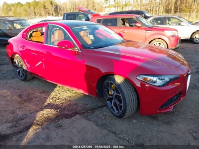 ALFA ROMEO GIULIA 2021