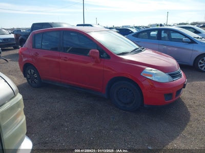 NISSAN VERSA 2011