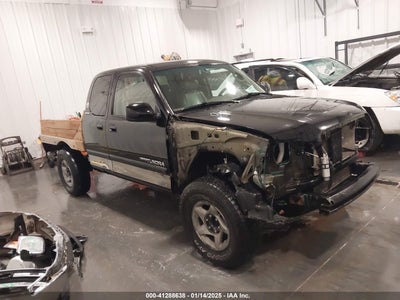 TOYOTA TUNDRA 2000