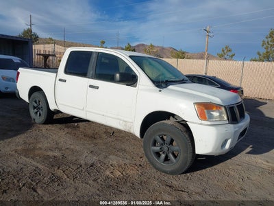 NISSAN TITAN 2011