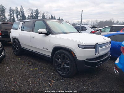 RIVIAN R1S 2025