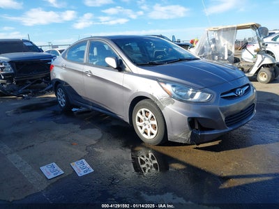 HYUNDAI ACCENT 2013