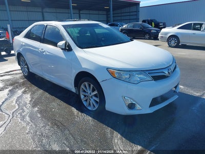 TOYOTA CAMRY 2014