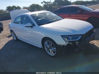 AUDI A4 2023