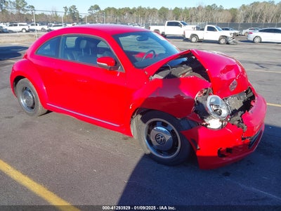 VOLKSWAGEN BEETLE 2012