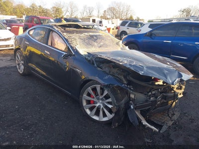 TESLA MODEL S 2016