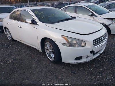 NISSAN MAXIMA 2011