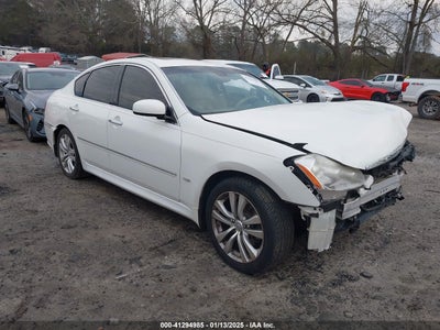 INFINITI M35 2008