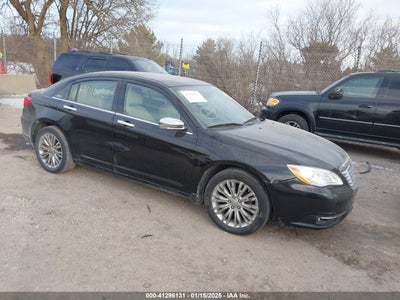 CHRYSLER 200 2012