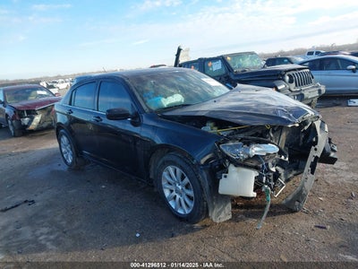 CHRYSLER 200 2013