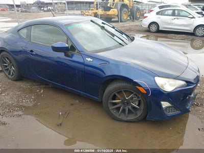 SCION FR-S 2013