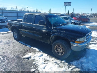 DODGE DAKOTA 2000