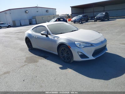 SCION FR-S 2015