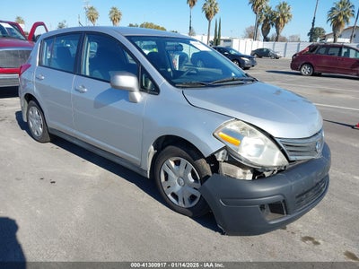 NISSAN VERSA 2011